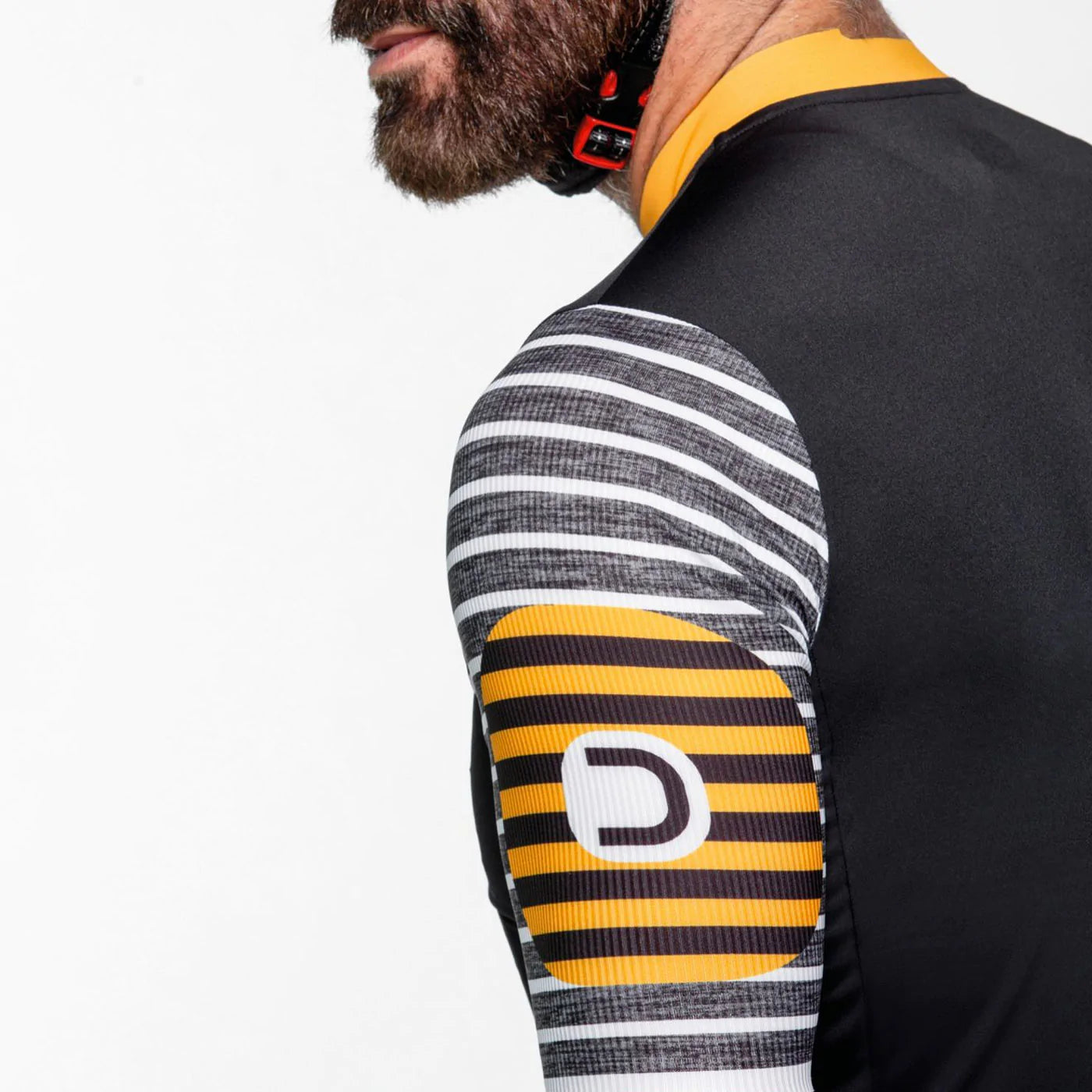 BOLD JERSEY