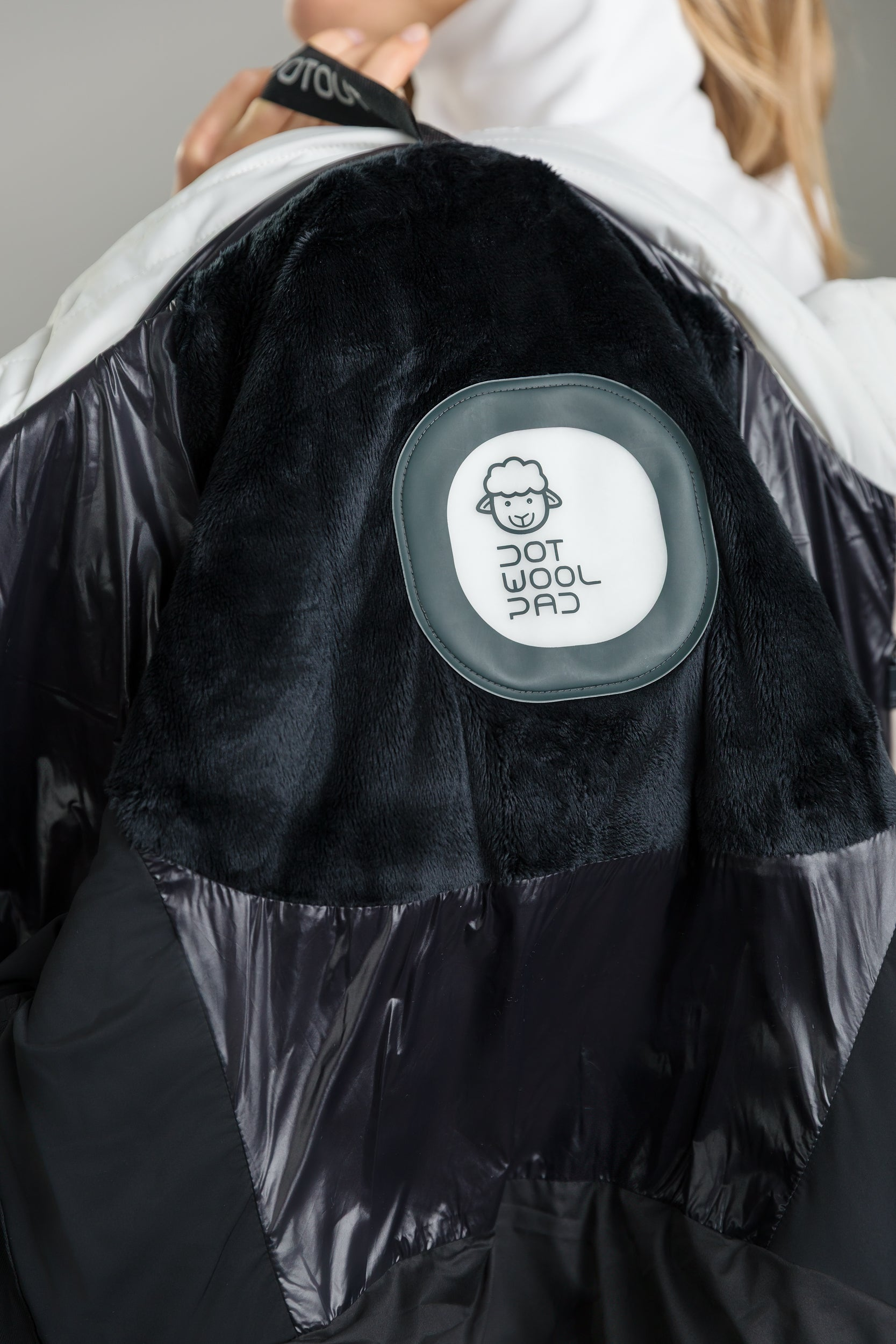 FLOW W JACKET