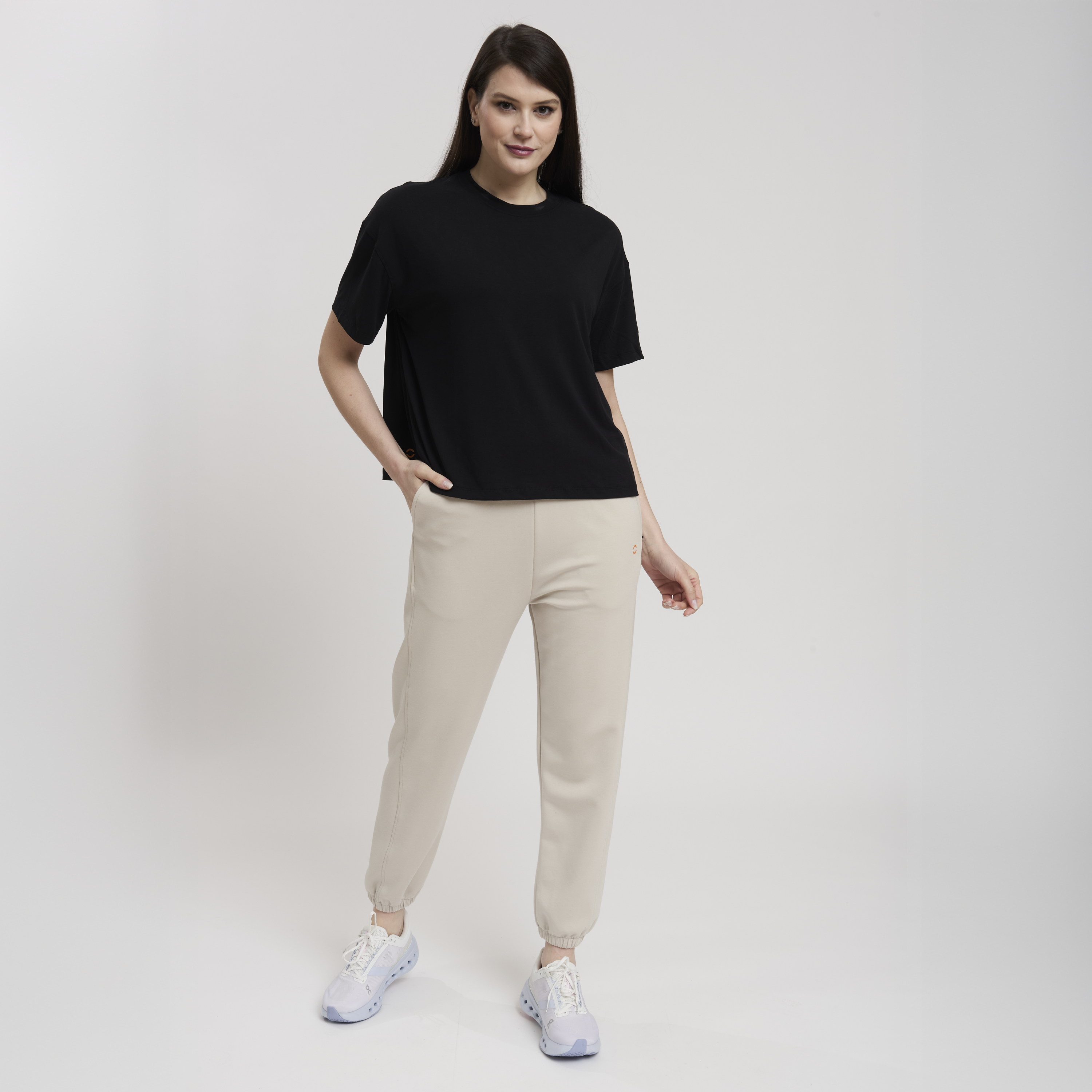 LA ELE WOMAN T-SHIRT SHORT SLEEVE